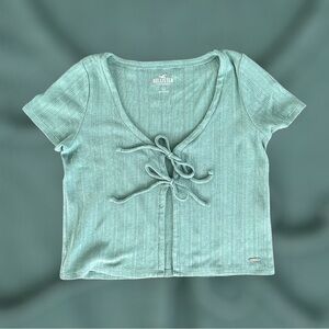 HOLLISTER Tie-Front Baby Tee